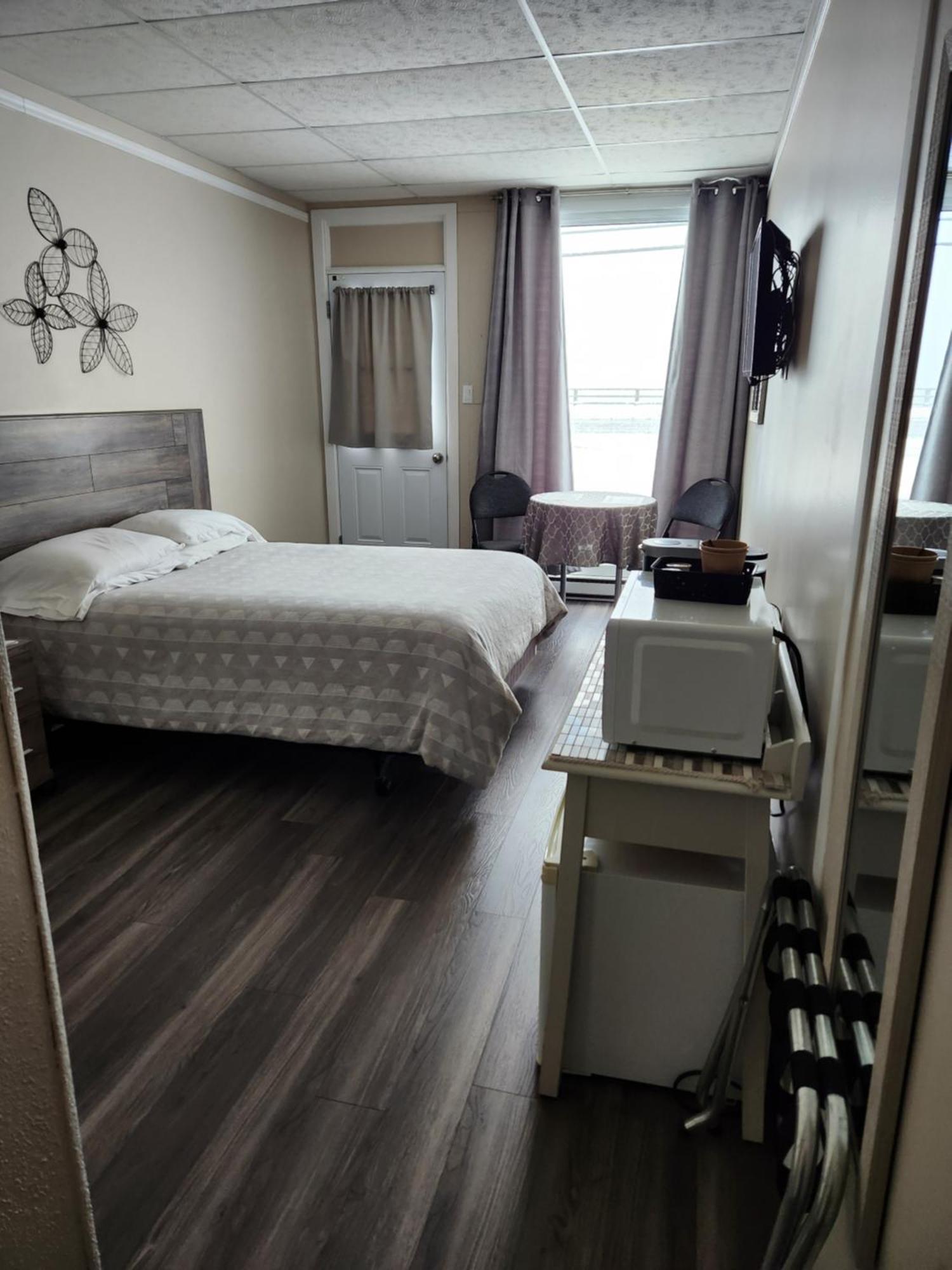 كاب شات Motel Nanook المظهر الخارجي الصورة