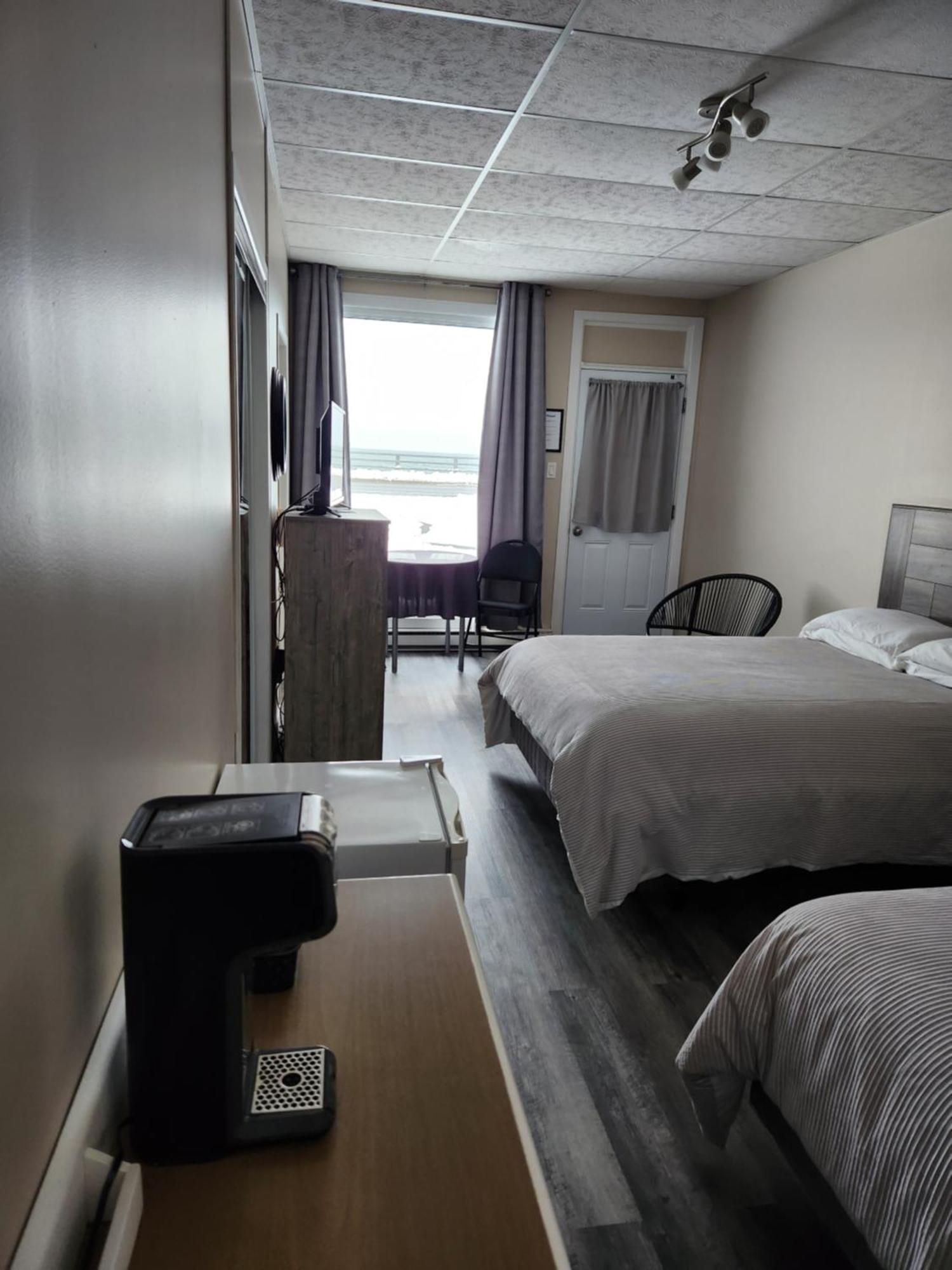 كاب شات Motel Nanook المظهر الخارجي الصورة