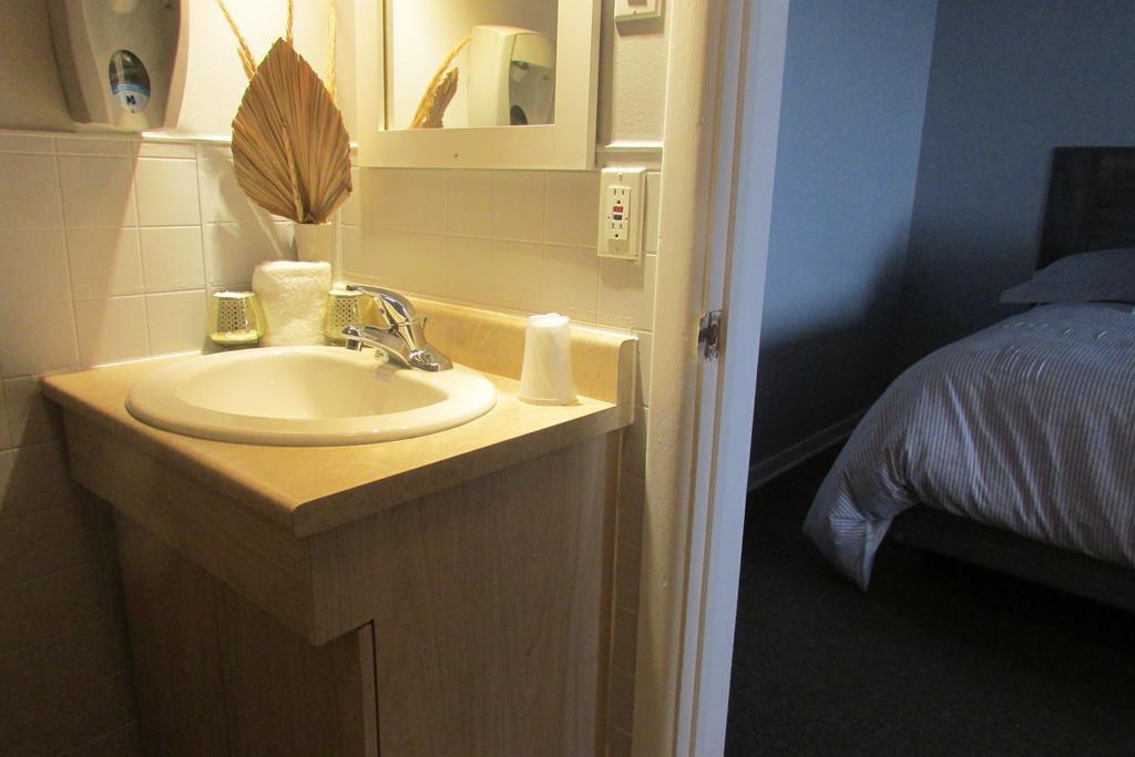 كاب شات Motel Nanook المظهر الخارجي الصورة