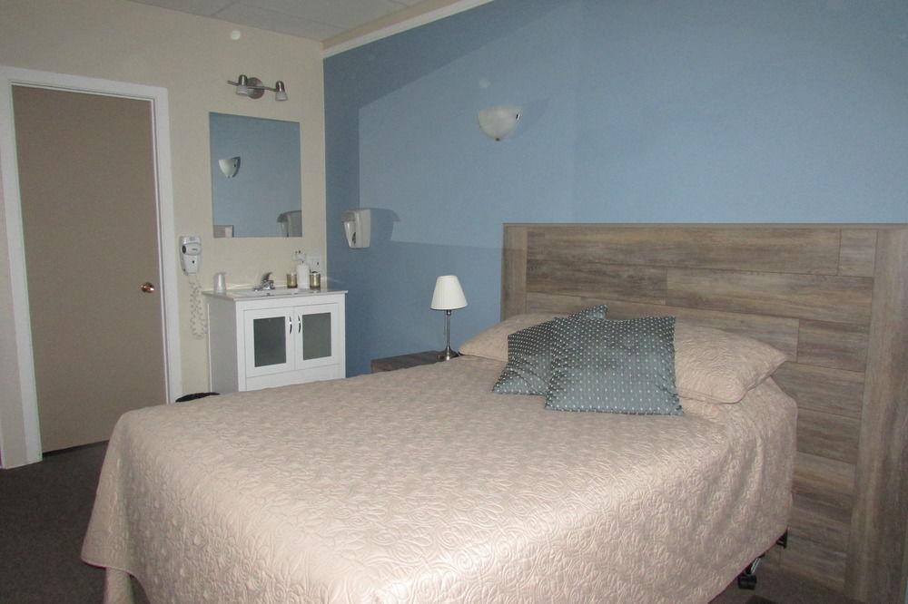 كاب شات Motel Nanook المظهر الخارجي الصورة